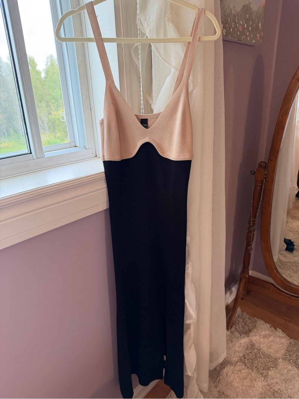 Two-Tone beige and Black Maxi Dress